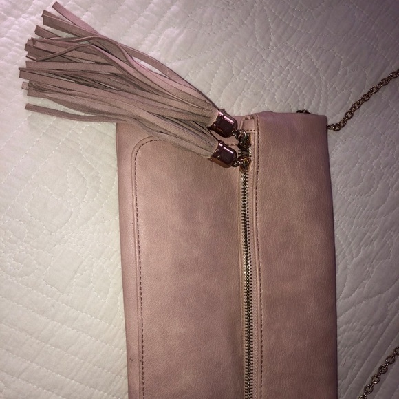 LIGHT PINK FOLDED LEATHER CROSS BODY BAG - Picture 4 of 9